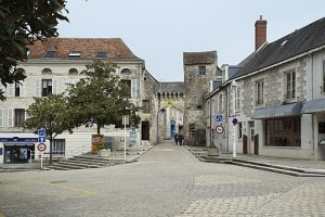 [Titre du site] La Roche Posay Porte de ville