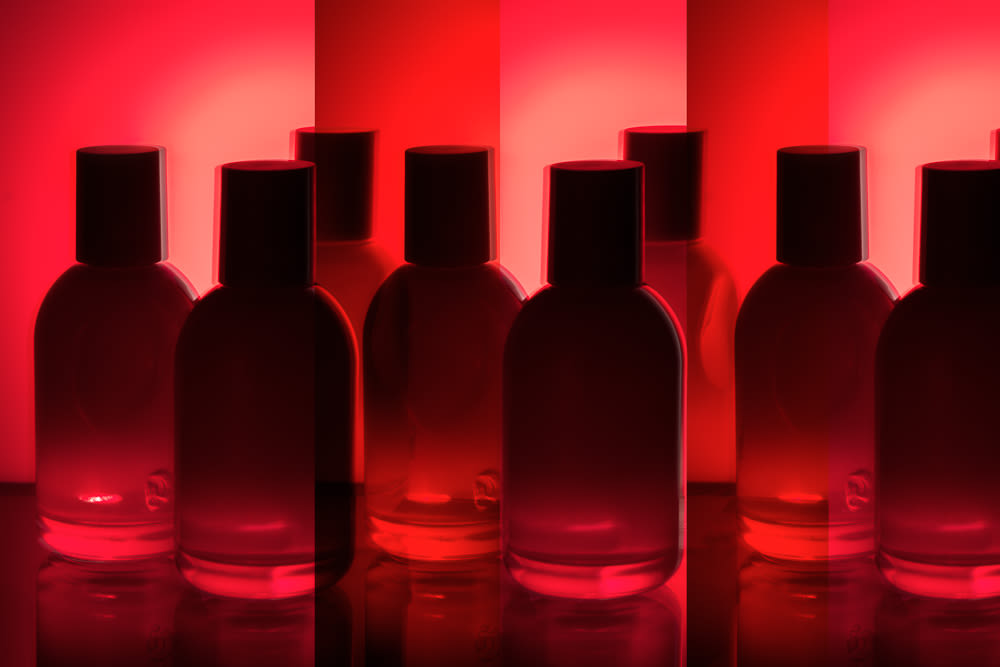 Le nez derrière « You » | Into The Gloss