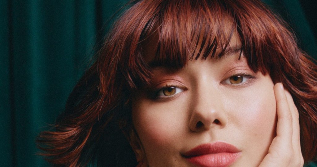 La nouvelle collaboration Aveda x Altuzarra donne aux soins capillaires une touche design