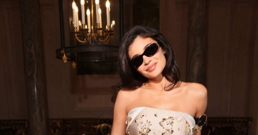 Les célébrités du gala BoF 500 2024 ont maintenu le glamour de la Fashion Week de Paris