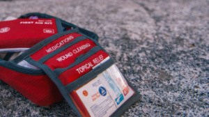 [Titre du site] Top 10 des cadeaux d’équipement de survie pour les randonneurs