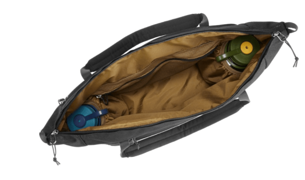 [Titre du site] Équipement pratique pour les mamans en déplacement