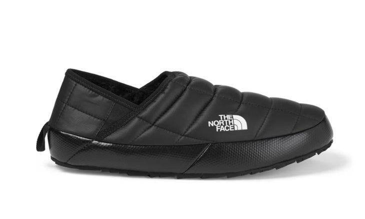 [Titre du site] Les 5 meilleures offres pour les randonneurs lors des soldes d'hiver de REI