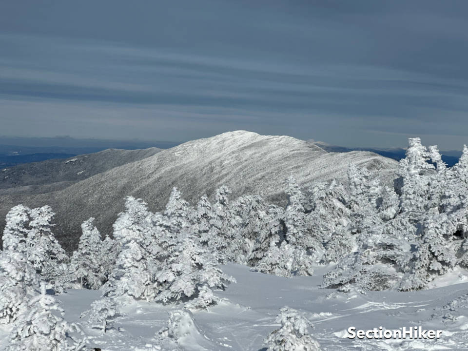 [Titre du site] Découvrez la beauté de la randonnée sur le mont Abraham en hiver