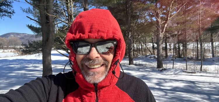 Scarlet Tanager Grid Fleece Sweat à capuche: idéal pour le froid SectionHiker.com