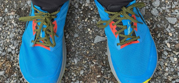 Altra Lone Peak 9+: Caractéristiques et avantages expliqués SectionHiker.com