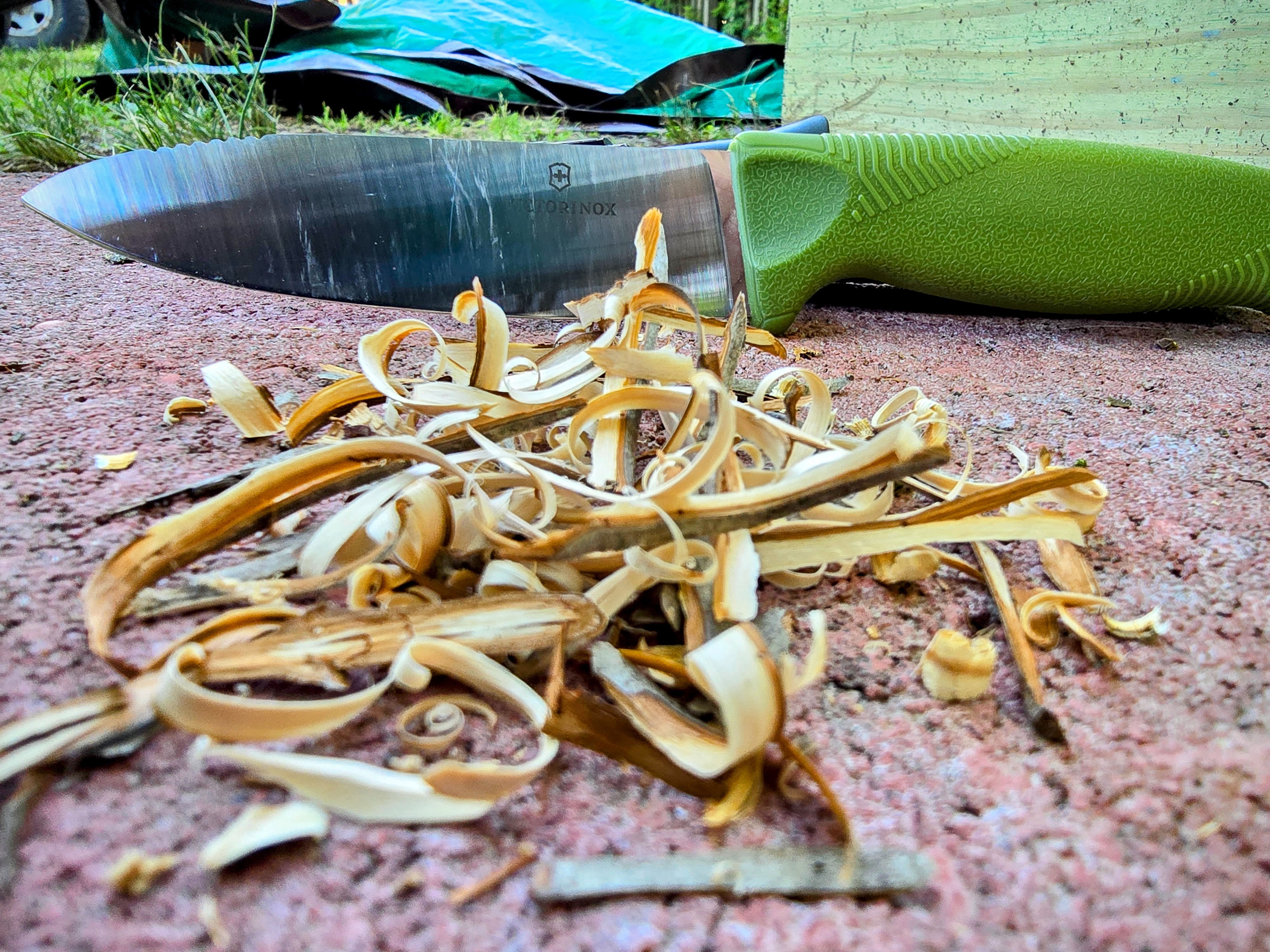 [Titre du site] Un couteau simple, tout buisson