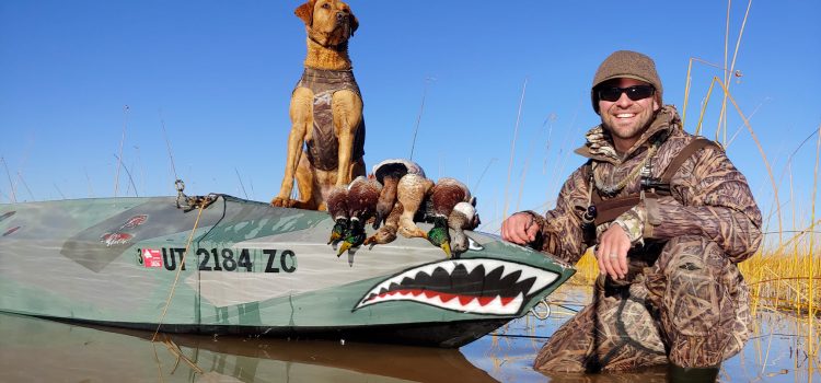 Je me suis presque noyé sur la première chasse de mon chien de canard Je me suis presque noyé sur la première chasse de mon chien de canard