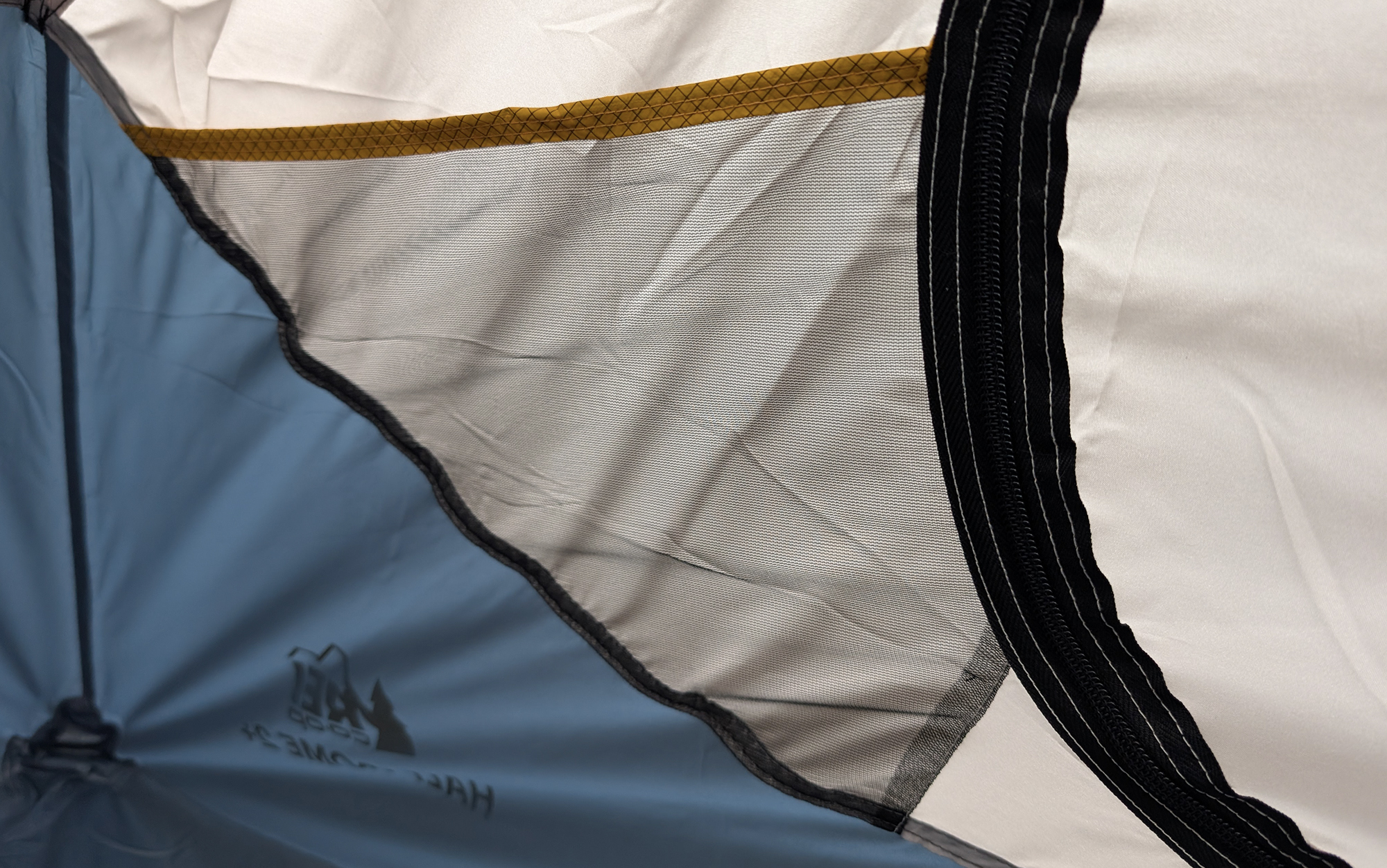 [Titre du site] REI Half Dome 2 Plus: une tente pour les gouverner toutes