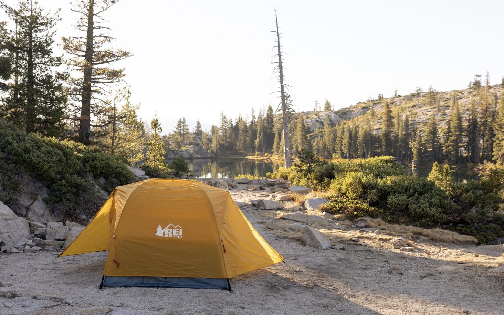 REI Half Dome 2 Plus: une tente pour les gouverner toutes