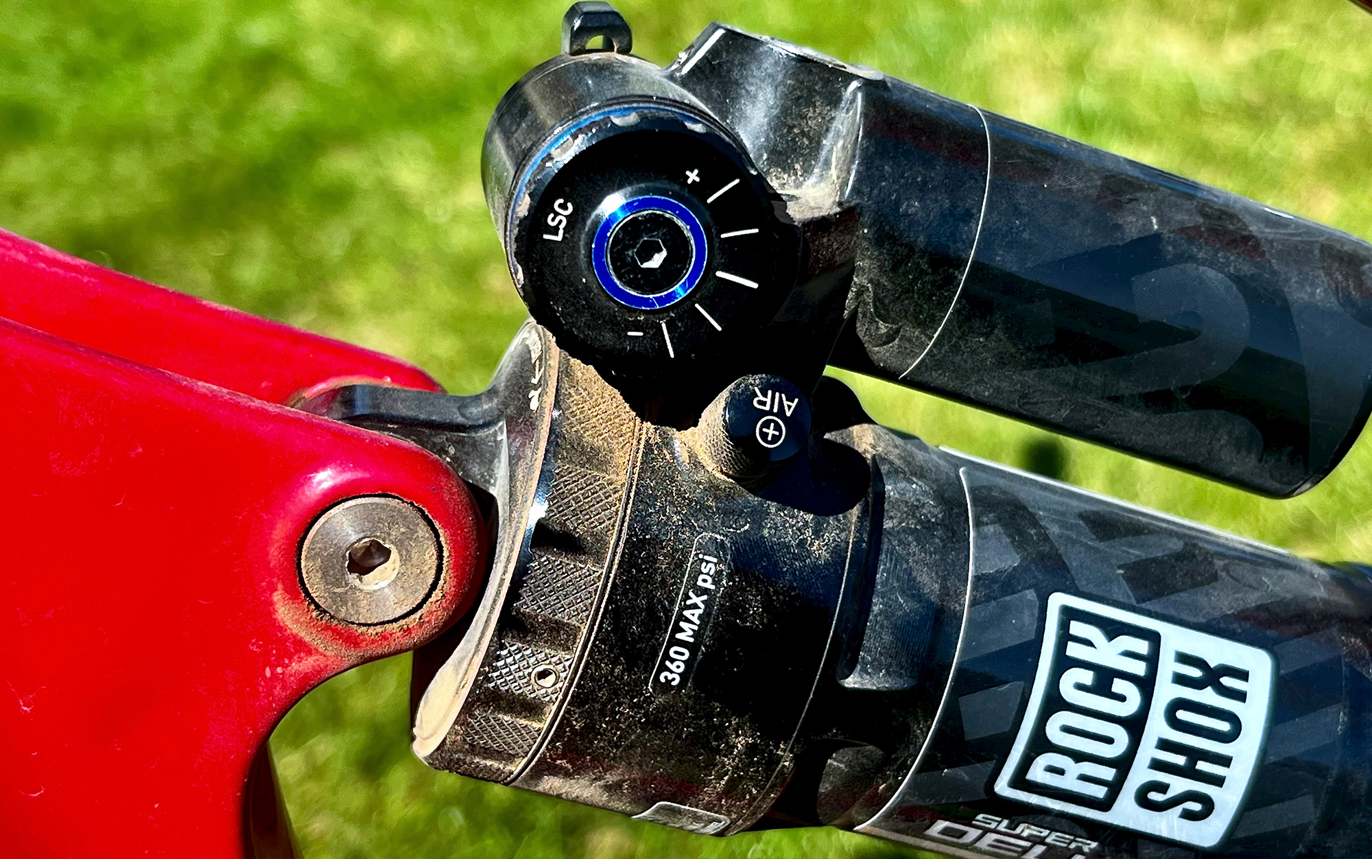 [Titre du site] Comment mettre en place une suspension de vélo de montagne