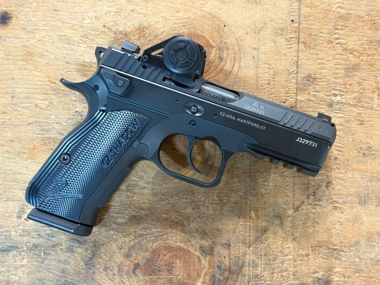 [Titre du site] Nous avons testé le CZ Shadow 2 Carry, votre prochain pistolet EDC