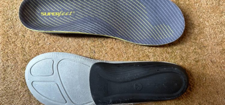 Semelles intérieures superfet pour les randonneurs à pied plat SectionHiker.com