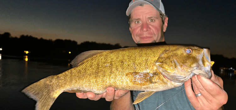 Secrets de pêche nocturne: 4 espèces que vous devriez cibler après le coucher du soleil cet été Secrets de pêche nocturne: 4 espèces que vous devriez cibler après le coucher du soleil cet été