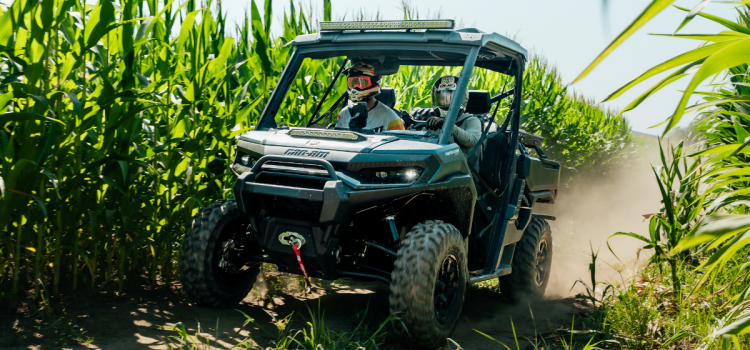 Le nouveau défenseur Can-Am XT est un vaisseau spatial tout-terrain
