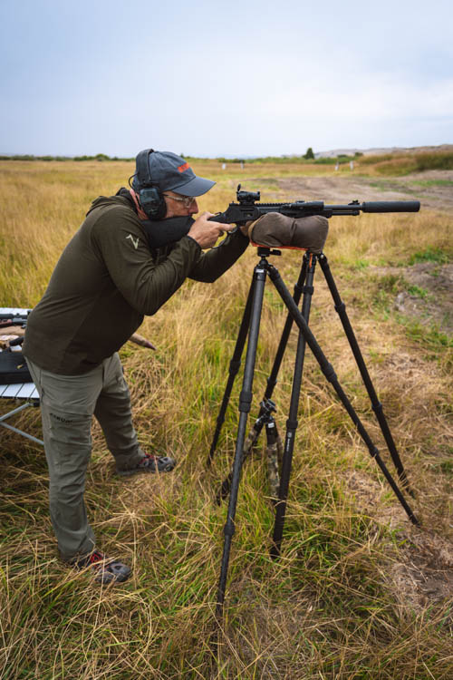 [Titre du site] .44 Magnum vs.45-70 Gov't: Lever Gun Shootout