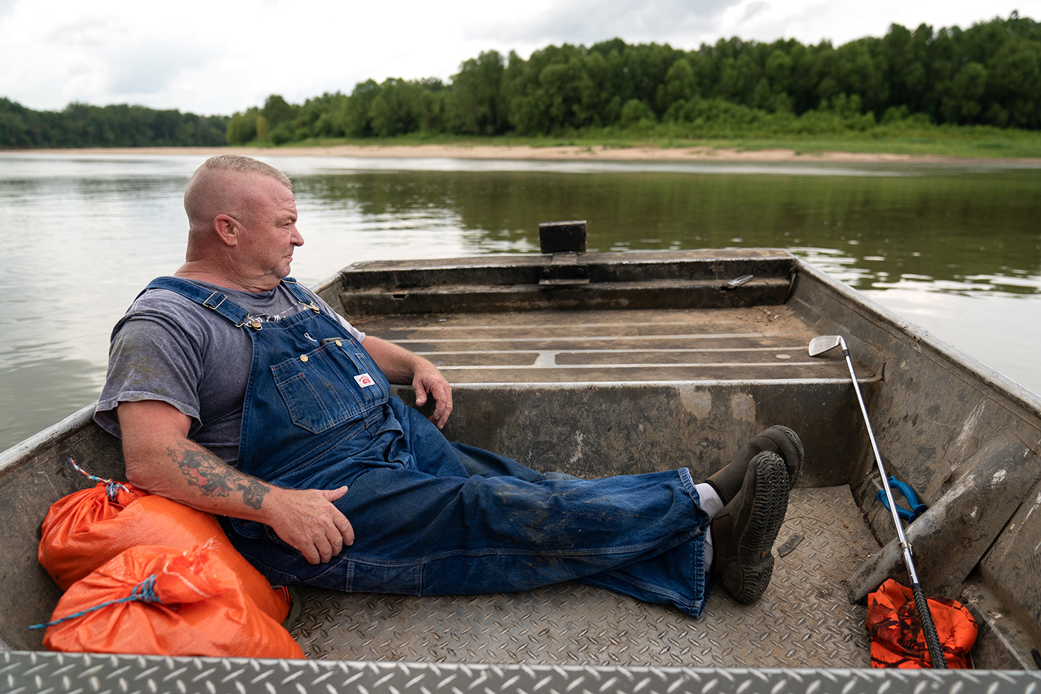[Titre du site] 24 Photos fascinantes de la trotlinlation du poisson-chat, un art mourant dans le sud