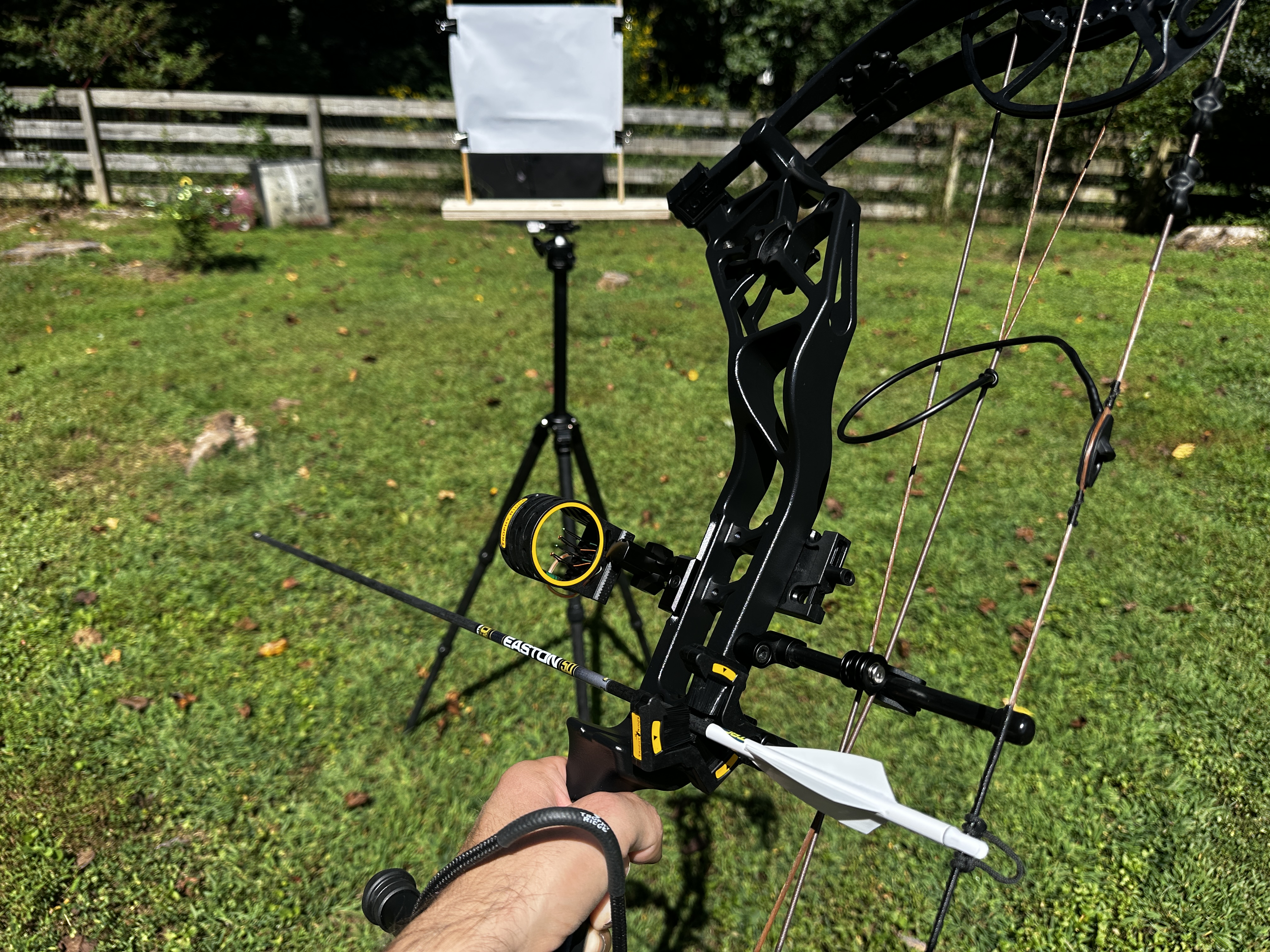 [Titre du site] J'ai acheté un arc entièrement réglé en ligne. Voici comment ça a tourné