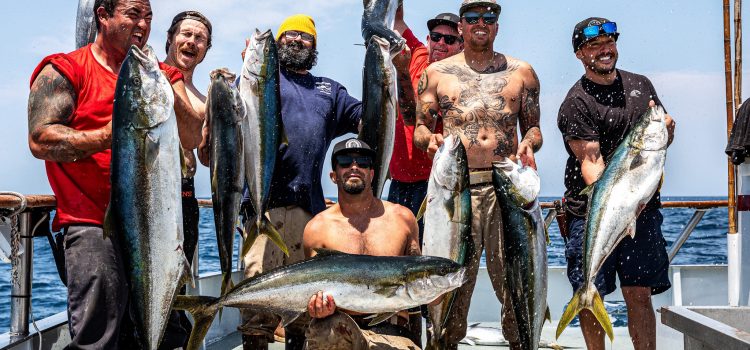 21 Photos sauvages des équipes de charter purs et durs qui ne peuvent pas arrêter la pêche au thon
