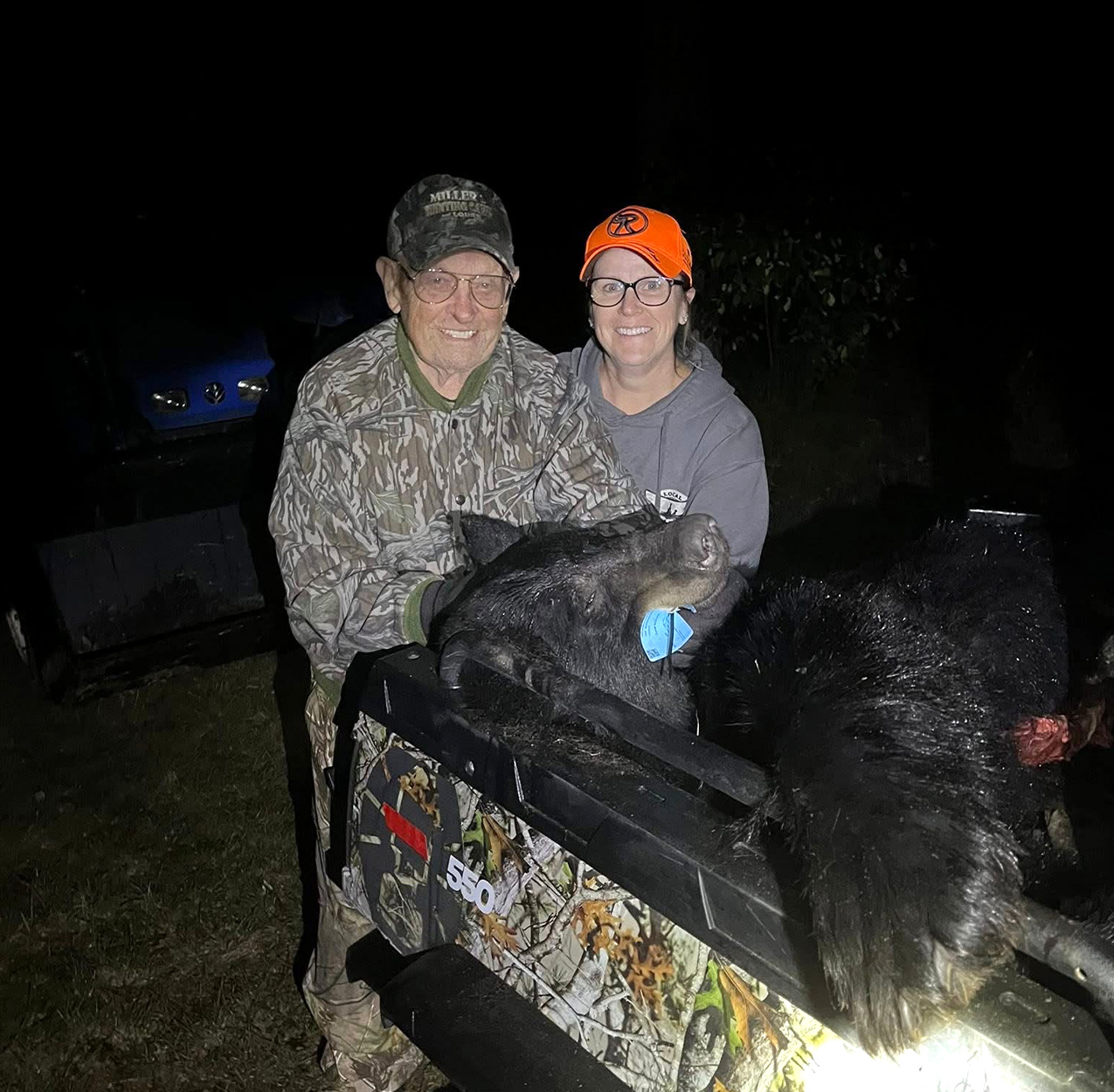 [Titre du site] Cet homme de 97 ans a marqué un ours sur sa propriété après avoir attendu 9 ans pour dessiner une étiquette