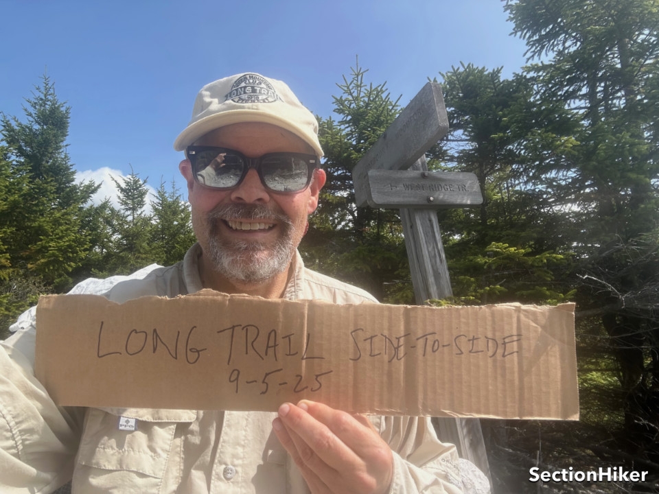 [Titre du site] Terminer la longue liste de sentiers latérale du sentier du sentier