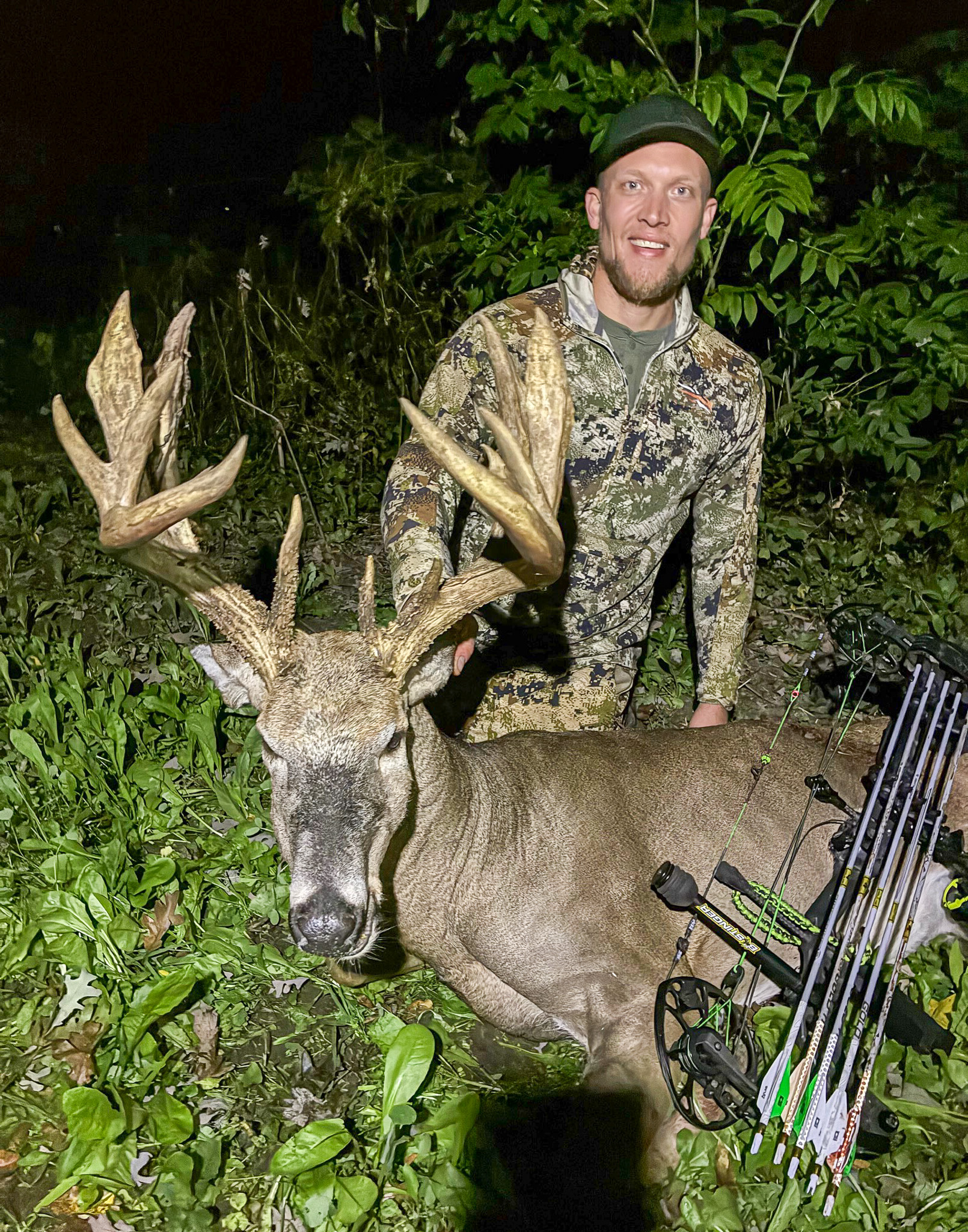 [Titre du site] Le Wisconsin Bowhunter Flèches géant 16 points qui était «beaucoup plus gros il y a quelques années»