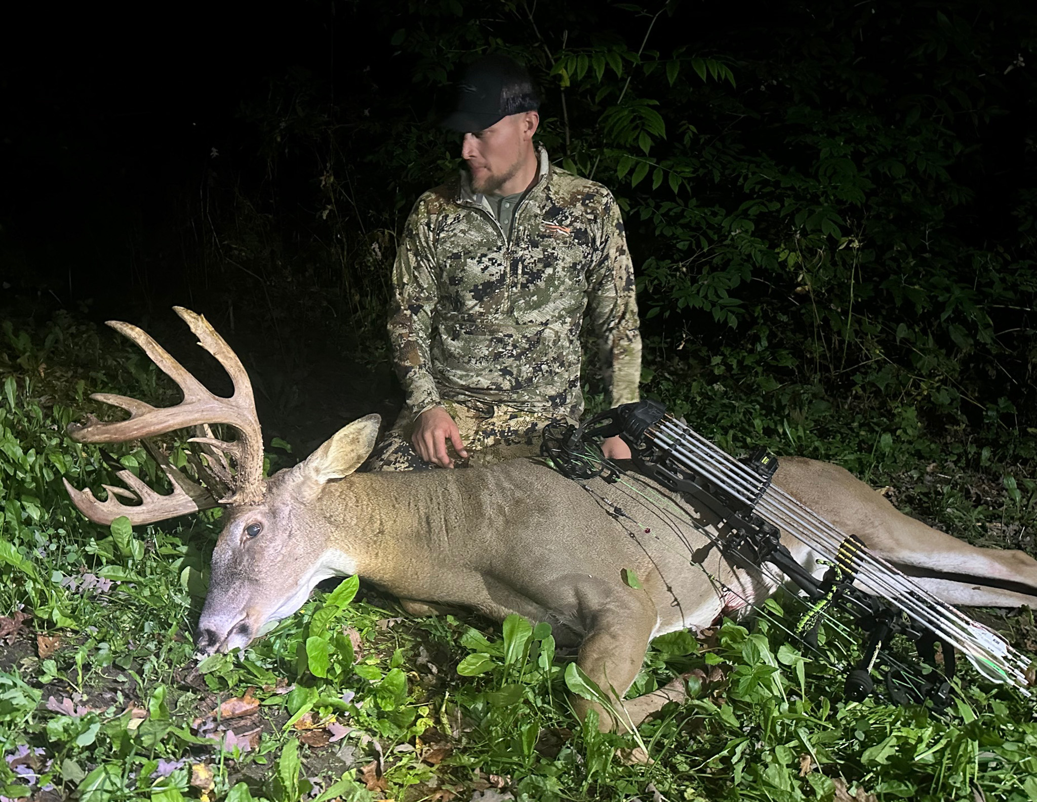 [Titre du site] Le Wisconsin Bowhunter Flèches géant 16 points qui était «beaucoup plus gros il y a quelques années»