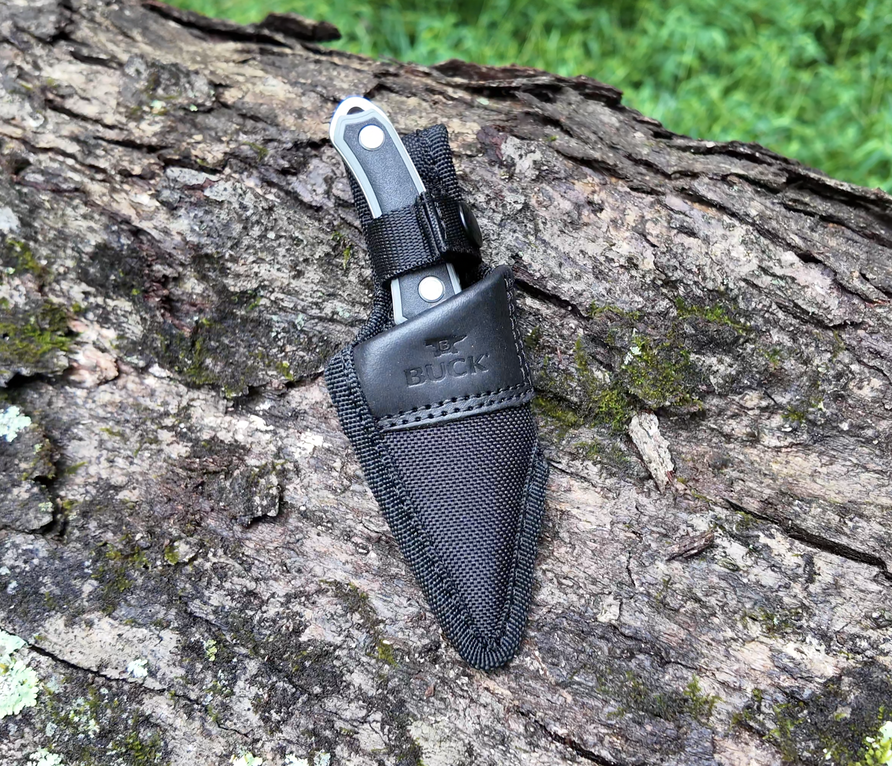 [Titre du site] Mes 5 couteaux de chasse préférés à moins de 100 $