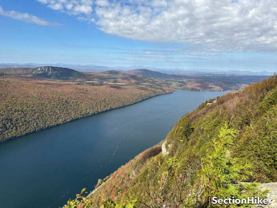 [Titre du site] Randonnée au mont Pisgah surplombant le lac Willoughby