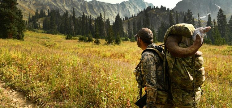 Les loisirs sur les terres publiques fédérales génèrent 350 millions de dollars par jour et créent plus d’emplois que l’exploitation forestière et l’exploitation minière réunies Les loisirs sur les terres publiques fédérales génèrent 350 millions de dollars par jour et créent plus d'emplois que l'exploitation forestière et l'exploitation minière réunies