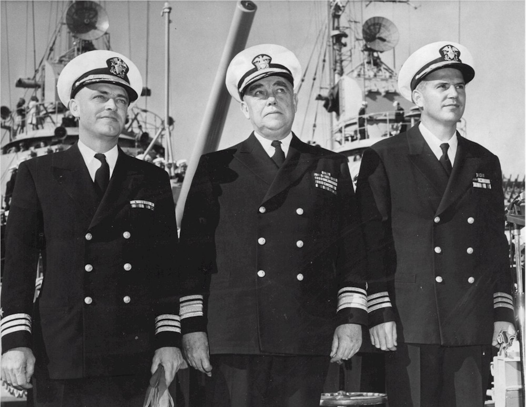 [Titre du site] J'ai chassé des canards depuis un destroyer naval américain pendant la guerre de Corée