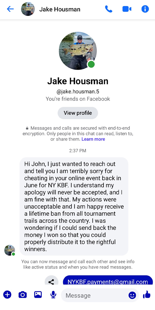 [Titre du site] Un pêcheur surpris en train de mettre en scène des photos de kayak dans un bateau à basse interdit de tournois pour tricherie