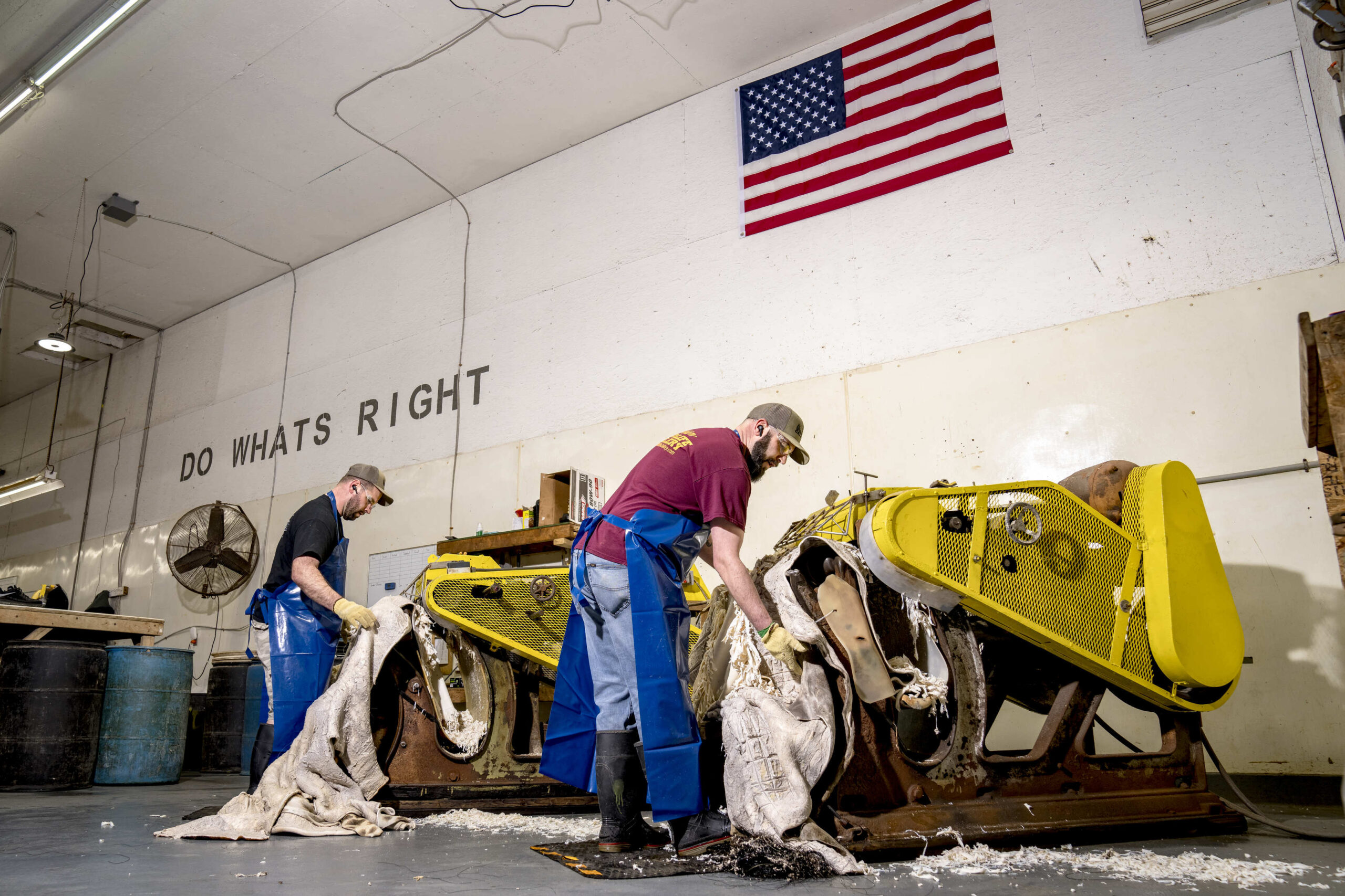 [Titre du site] 24 photos incroyables de la dernière grande tannerie d'Amérique