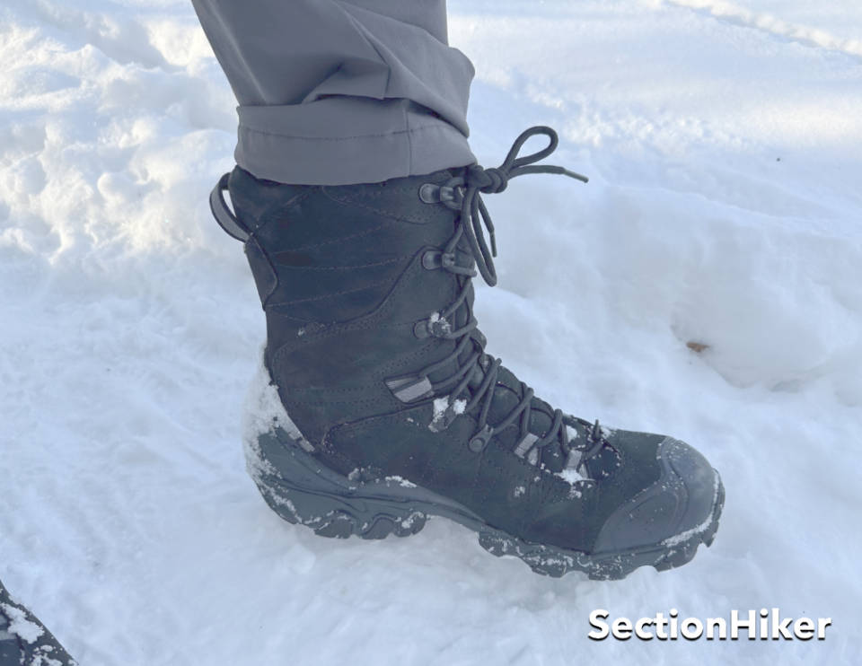 [Titre du site] Examen des bottes de randonnée d'hiver isolées Oboz Bridger 10" 400 g