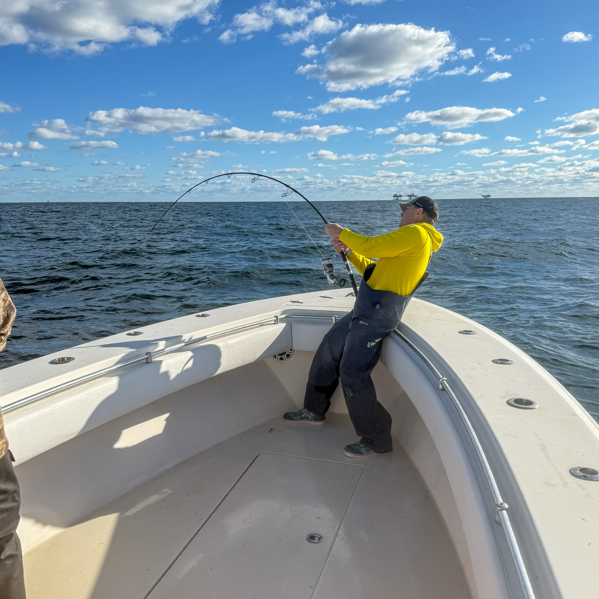 [Titre du site] «Ces gars-là savent comment combattre les poissons.» Un homme de Floride débarque le thon à nageoires jaunes, un record en attente en Louisiane