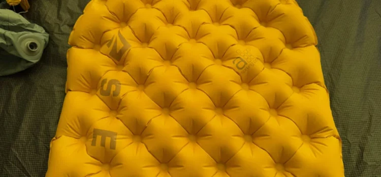 Examen : Matelas de couchage isolé Sea-to-Summit Ultralight XR SectionHiker.com