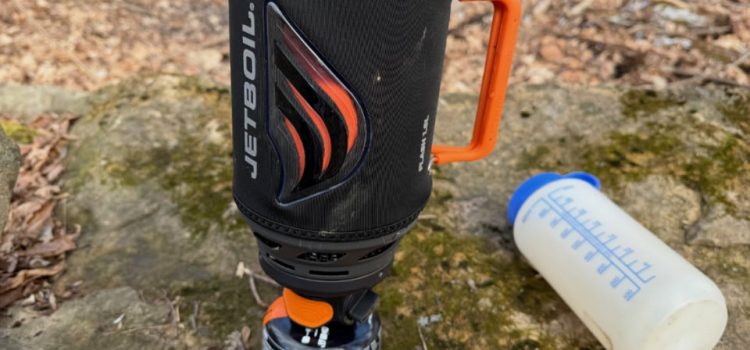Test : Système de poêle Jetboil Flash 1,8 L (nouveau en 2026) SectionHiker.com