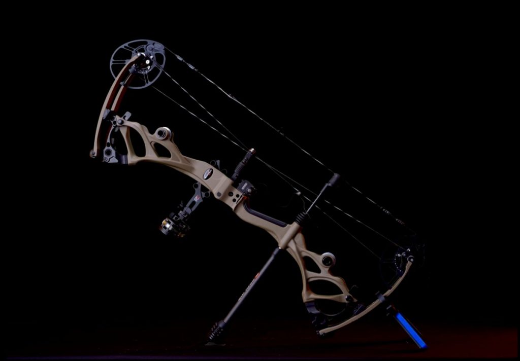 Cette offre insensée vous permet d'économiser 800 $ sur les arcs phares en composé de carbone de Bowtech