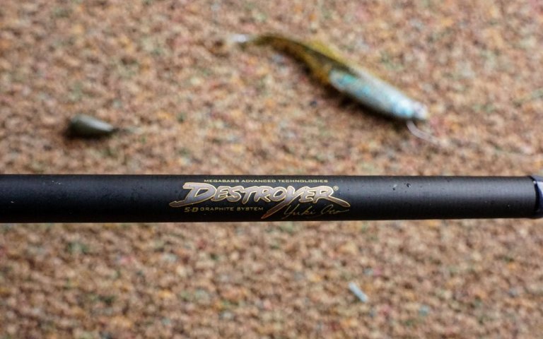 [Titre du site] Comment pêcher les ponts pour le bar géant et le panfish
