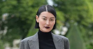 Les looks beauté street style de la Fashion Week de Paris printemps/été 2025 sont à la fois avant-gardistes et chics
