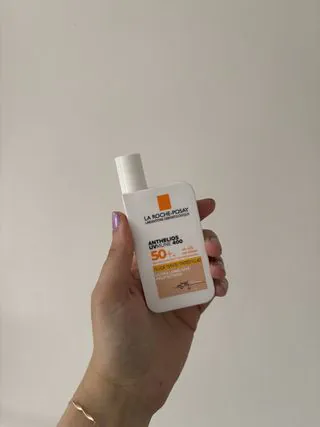 La Roche-Posay Anthelios UVMune 400 Fluide Invisible SPF50+