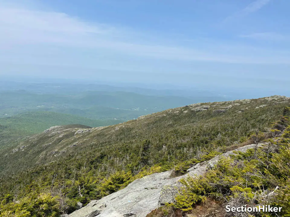 Sunset Ridge - L'une des nombreuses itinéraires vers le Summit Ridge