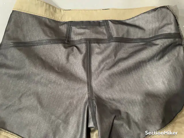 Vue intérieure du siège imperméable et du cotant de couture