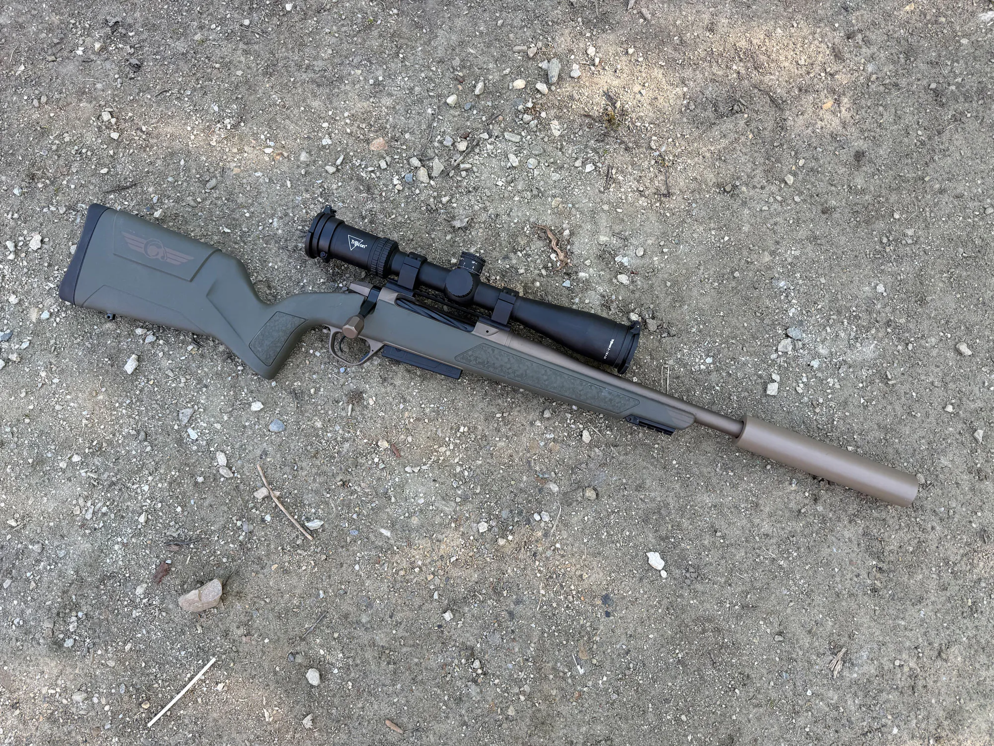 Christensen Arms évoque avec le suppresseur
