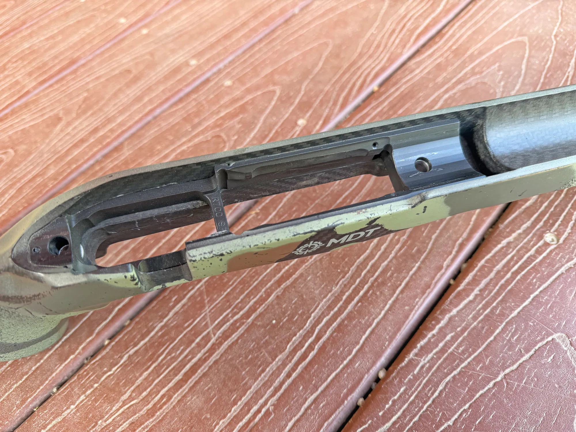 MDT CRBN Stock Mini Châssis