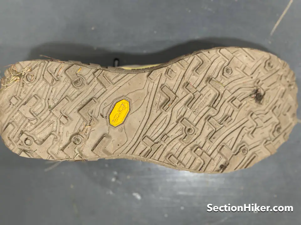 Les semelles extérieures de Vibram Megagrip offrent une superbe adhérence sur la roche sèche ou humide