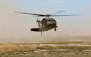 Un garde national plaide « sans contestation » pour l'utilisation d'un hélicoptère militaire pour récupérer les hangars à élans du ranch du Montana
