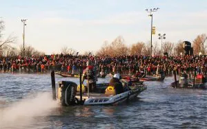 Les World Series of Pro Bass Fishing auront lieu cet automne, avec les plus gros gains de l'histoire de ce sport.