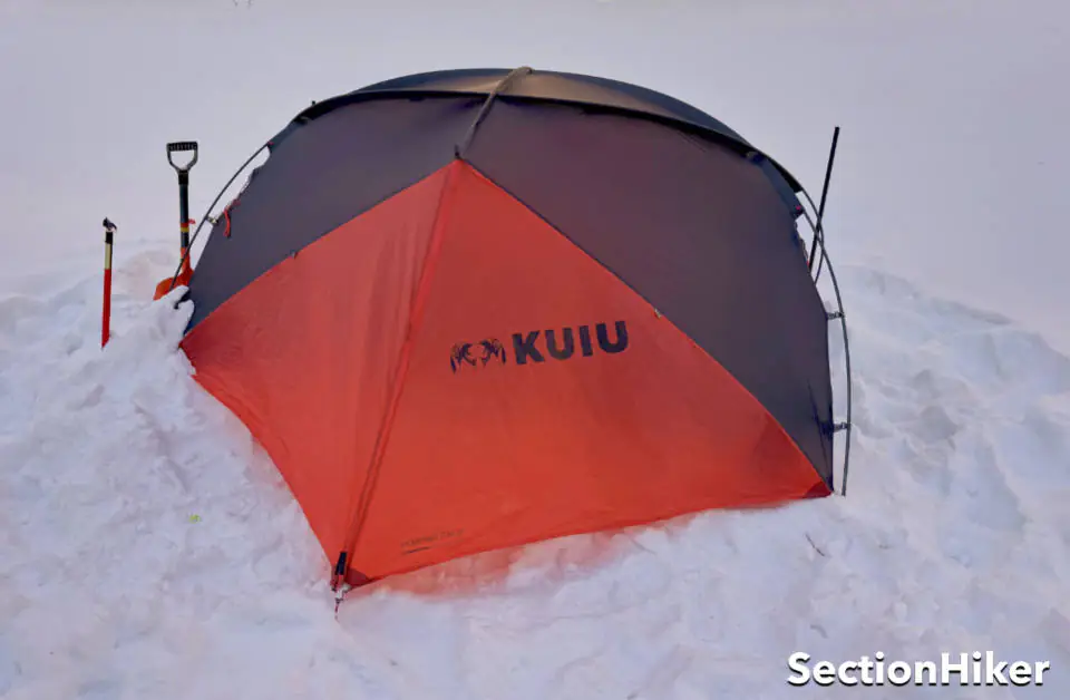 Évaluation de la tente KUIU Mountain Star 2P