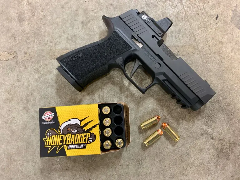 Munitions Sig Sauer P320 Xten Comp et Black Hills Honeybadger 10 mm